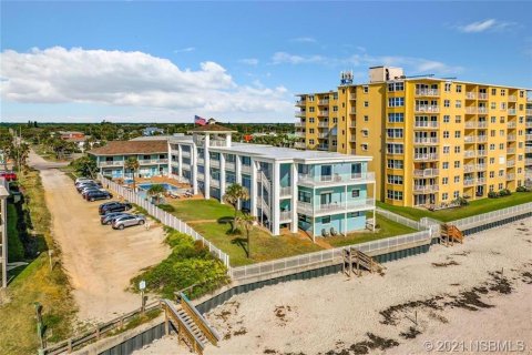 Condo in New Smyrna Beach, Florida, 2 bedrooms  № 1529343 - photo 2