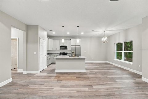 Villa ou maison à vendre à Crescent City, Floride: 3 chambres, 158.03 m2 № 2430727 - photo 7