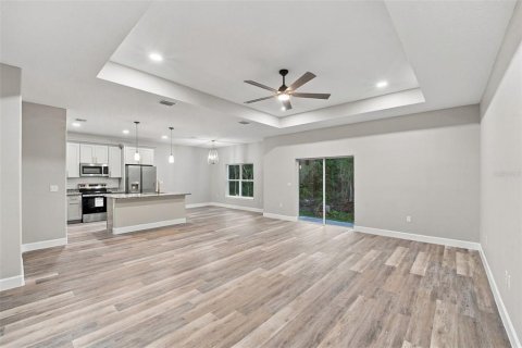 Villa ou maison à vendre à Crescent City, Floride: 3 chambres, 158.03 m2 № 2430727 - photo 16
