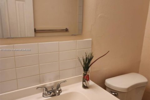 Copropriété à louer à Pompano Beach, Floride: 2 chambres, 67.08 m2 № 1975862 - photo 6