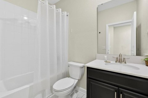 Villa ou maison à louer à Davenport, Floride: 5 chambres, 286.23 m2 № 2206595 - photo 17