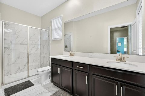Villa ou maison à louer à Davenport, Floride: 5 chambres, 286.23 m2 № 2206595 - photo 9