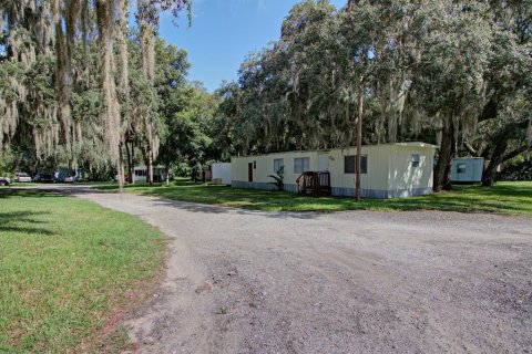 Commercial property in Leesburg, Florida 2032.98 sq.m. № 1632182 - photo 20