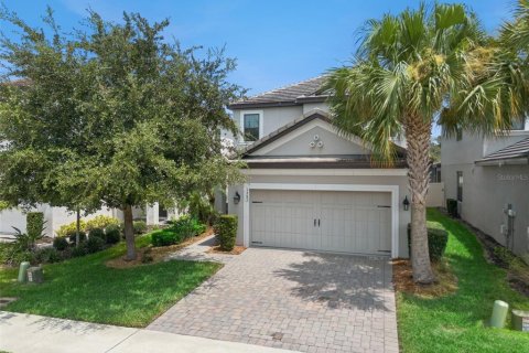 Casa en venta en Winter Park, Florida, 4 dormitorios, 280.56 m2 № 2306311 - foto 3