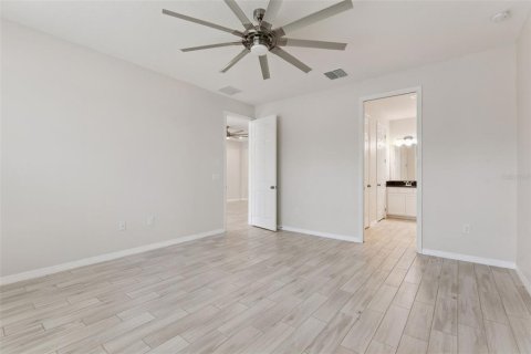 Casa en venta en Winter Park, Florida, 4 dormitorios, 280.56 m2 № 2306311 - foto 14
