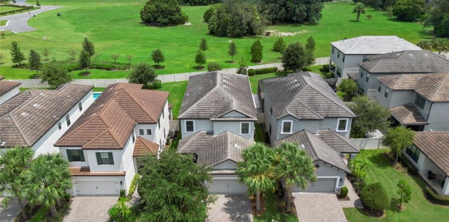 Casa en Winter Park, Florida 4 dormitorios, 280.56 m2 № 2306311