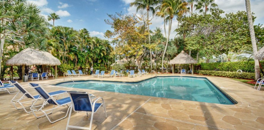 Condo in Boca Raton, Florida, 3 bedrooms № 1178333