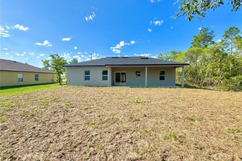 Villa ou maison à vendre à Citrus Springs, Floride: 3 chambres, 142.05 m2 № 1677808 - photo 9
