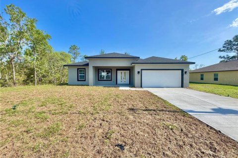 Villa ou maison à vendre à Citrus Springs, Floride: 3 chambres, 142.05 m2 № 1677808 - photo 2
