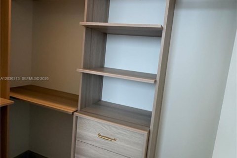 Condominio en venta en Miami, Florida, 2 dormitorios, 77.11 m2 № 2084998 - foto 7