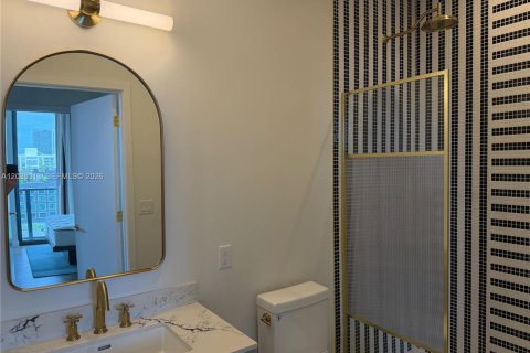 Condominio en venta en Miami, Florida, 2 dormitorios, 77.11 m2 № 2084998 - foto 19