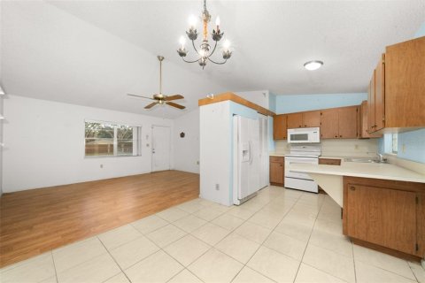 Casa en venta en Avon Park, Florida, 2 dormitorios, 89.19 m2 № 2145212 - foto 10
