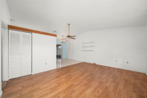 Casa en venta en Avon Park, Florida, 2 dormitorios, 89.19 m2 № 2145212 - foto 4