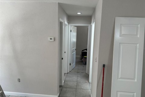 Снять в аренду виллу или дом в Даннеллон, Флорида 3 спальни, 107.02м2, № 1608417 - фото 3