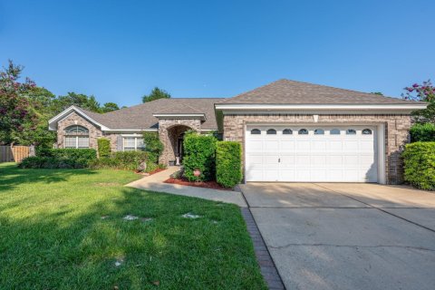 House in Fort Walton Beach, Florida 4 bedrooms, 216.83 sq.m. № 590246 - photo 1