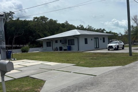 Casa en venta en Marathon, Florida, 5 dormitorios № 2071944 - foto 4