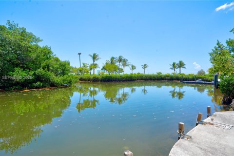 Casa en venta en Marathon, Florida, 5 dormitorios № 2071944 - foto 23