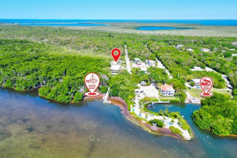 Casa en venta en Marathon, Florida, 5 dormitorios № 2071944 - foto 7