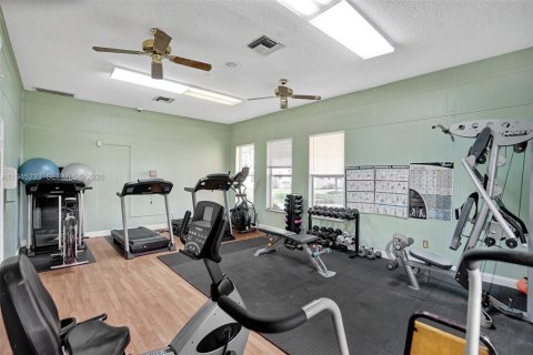 Condominio en venta en Lauderdale Lakes, Florida, 1 dormitorio, 59.83 m2 № 2152853 - foto 26