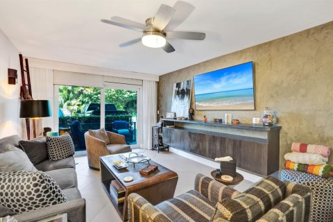 Condominio en venta en Wilton Manors, Florida, 2 dormitorios, 92.9 m2 № 2422186 - foto 13