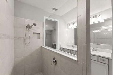 Casa en venta en Lutz, Florida, 4 dormitorios, 288.65 m2 № 2210272 - foto 28