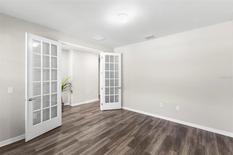 Casa en venta en Lutz, Florida, 4 dormitorios, 288.65 m2 № 2210272 - foto 7