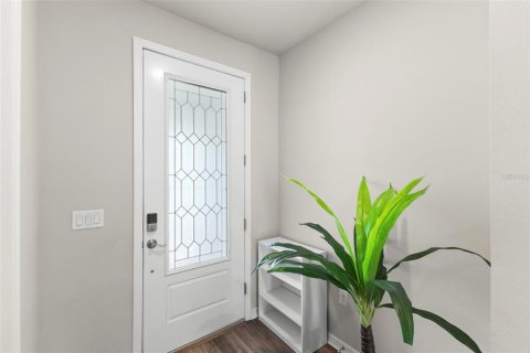 Casa en venta en Lutz, Florida, 4 dormitorios, 288.65 m2 № 2210272 - foto 6