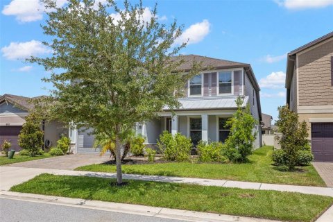 Casa en venta en Lutz, Florida, 4 dormitorios, 288.65 m2 № 2210272 - foto 2