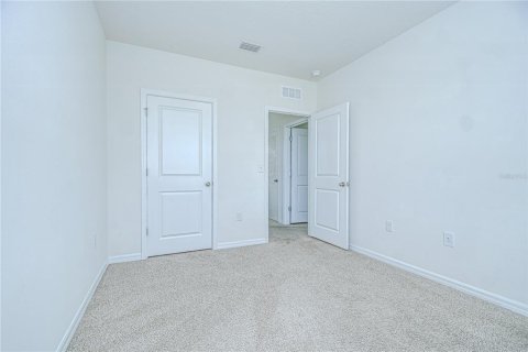 House in Wesley Chapel, Florida 4 bedrooms, 186.45 sq.m. № 1838433 - photo 22