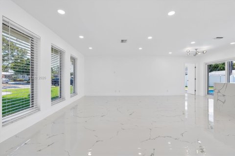 Villa ou maison à vendre à Fort Lauderdale, Floride: 3 chambres, 154.5 m2 № 2289077 - photo 17