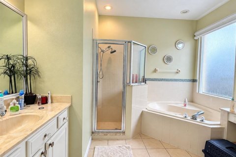 Villa ou maison à vendre à Haines City, Floride: 5 chambres, 236.16 m2 № 2405206 - photo 13