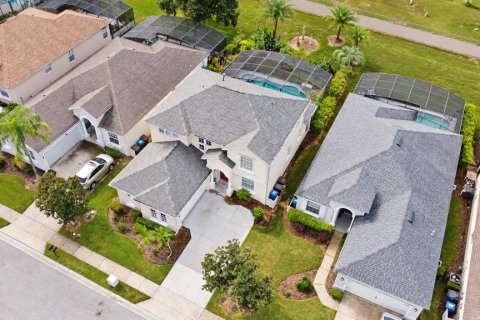 Villa ou maison à vendre à Haines City, Floride: 5 chambres, 236.16 m2 № 2405206 - photo 3