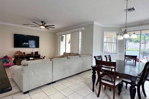 Villa ou maison à vendre à Haines City, Floride: 5 chambres, 236.16 m2 № 2405206 - photo 11