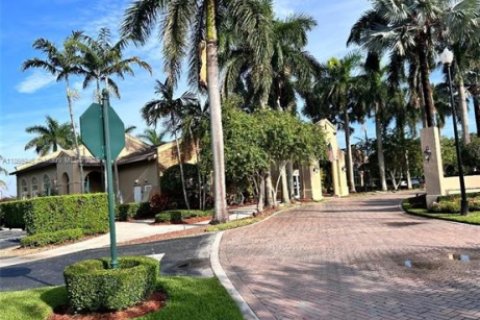 Villa ou maison à vendre à Homestead, Floride: 4 chambres, 259.38 m2 № 1895762 - photo 30