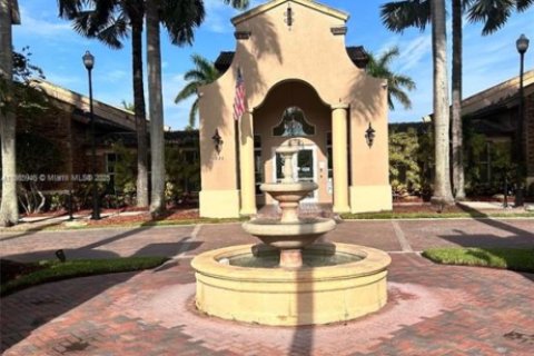 Villa ou maison à vendre à Homestead, Floride: 4 chambres, 259.38 m2 № 1895762 - photo 9