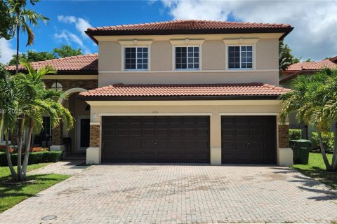 Villa ou maison à vendre à Homestead, Floride: 4 chambres, 259.38 m2 № 1895762 - photo 5