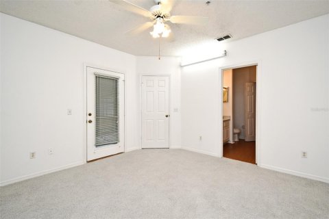 Condo in Altamonte Springs, Florida, 2 bedrooms  № 1382612 - photo 21