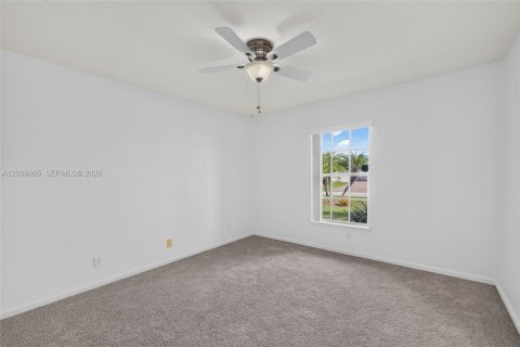 Villa ou maison à vendre à Port St. Lucie, Floride: 3 chambres, 167.13 m2 № 2429743 - photo 20
