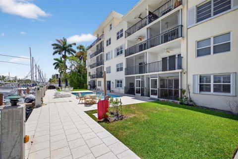 Condo in Fort Lauderdale, Florida, 2 bedrooms  № 1872595 - photo 28