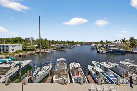 Condo in Fort Lauderdale, Florida, 2 bedrooms  № 1872595 - photo 30