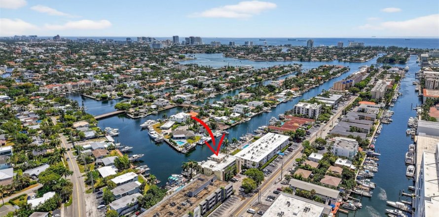 Condo in Fort Lauderdale, Florida, 2 bedrooms  № 1872595