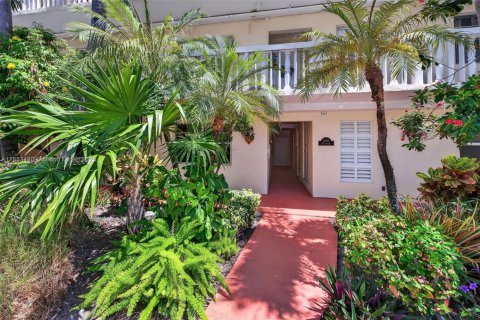 Condo in Fort Lauderdale, Florida, 2 bedrooms  № 1872595 - photo 4