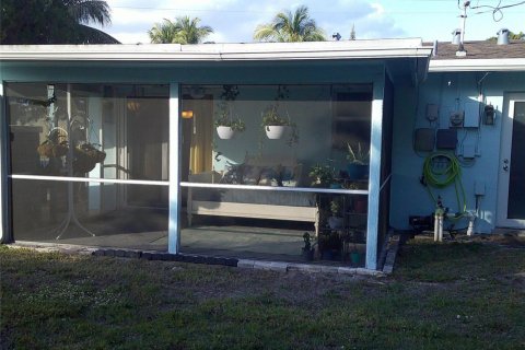 Villa ou maison à vendre à Margate, Floride: 2 chambres, 87.61 m2 № 2083146 - photo 12