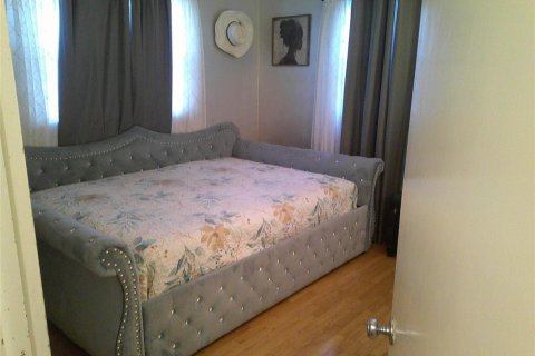 Villa ou maison à vendre à Margate, Floride: 2 chambres, 87.61 m2 № 2083146 - photo 7