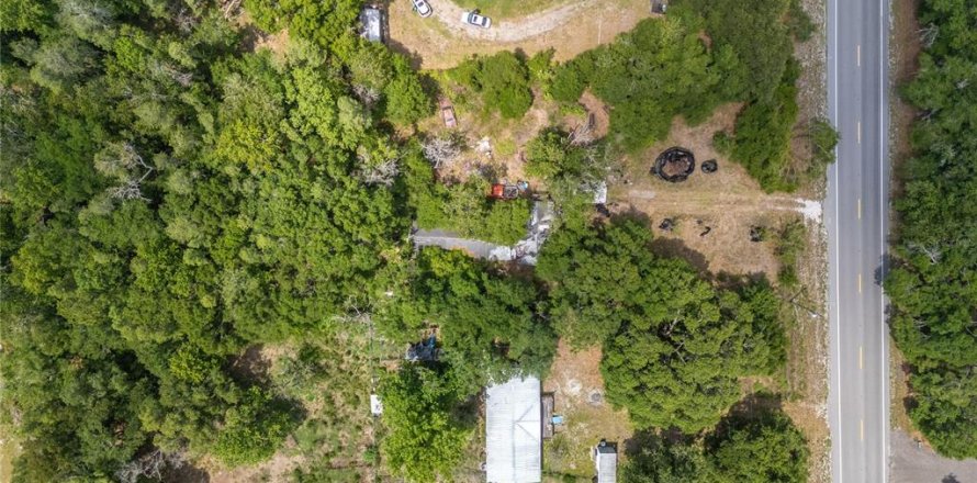 Дом в Лейкленд, Флорида 7 комнат, 91.97м2 № 2091799