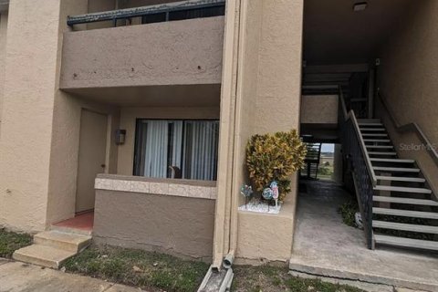 Condominio en Orlando, Florida, 2 dormitorios  № 2294482