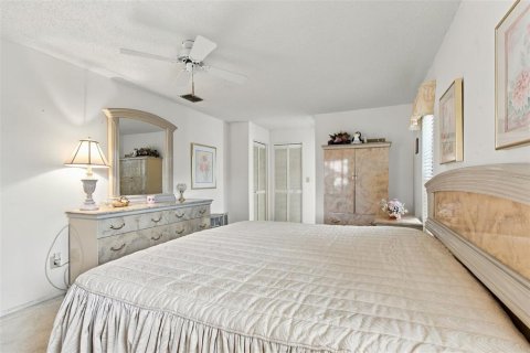 Villa ou maison à vendre à Palm Harbor, Floride: 2 chambres, 157.93 m2 № 2429360 - photo 22