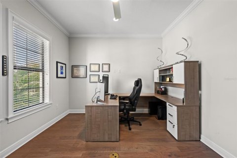 Casa en venta en Tampa, Florida, 5 dormitorios, 422.89 m2 № 2098302 - foto 10