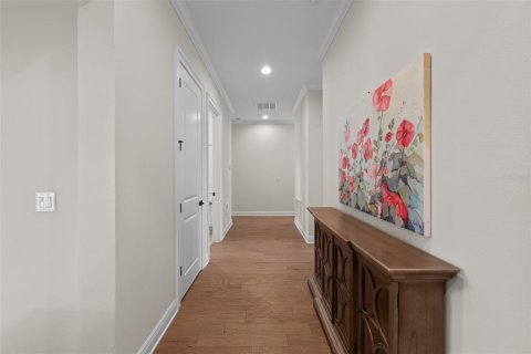 Casa en venta en Tampa, Florida, 5 dormitorios, 422.89 m2 № 2098302 - foto 28