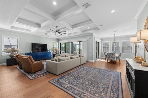 Casa en venta en Tampa, Florida, 5 dormitorios, 422.89 m2 № 2098302 - foto 12
